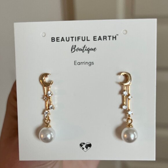 Crescent Moon Earrings - Picture 2 of 5